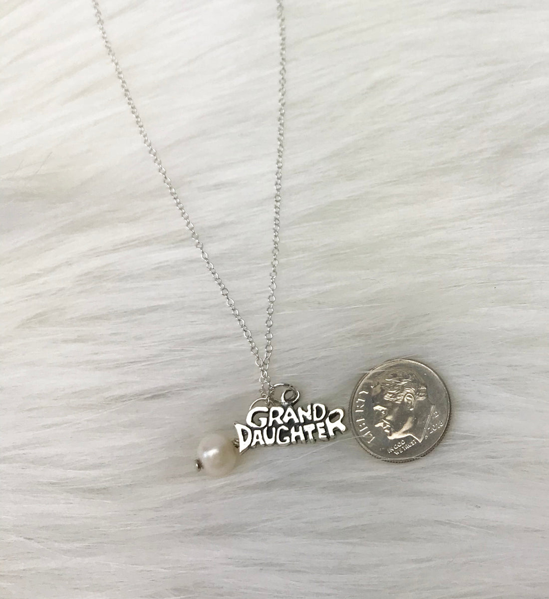  Granddaughter Necklace - Teen Girl Christmas Gifts 2024,  Granddaughter Gifts from Grandma, Birthday Jewelry Keepsake Gifts for  Granddaughter, Handmade Sterling Silver Pearl Sunflower Necklace : Handmade  Products