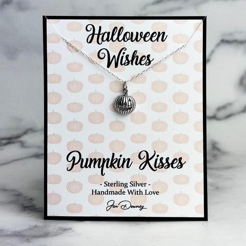 halloween wishes and pumpkin kisses